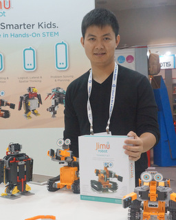 UBTECH Robotics' Ling Li (BootCamp photo by L. Fishkin)