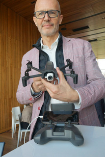 Parrot's Vincent Vantilcke with Anafi (Techstination photo by L. Fishkin)