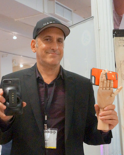 Artist and HandL CEO Allen Hirsch (Techstination photo by L. Fishkin)