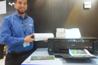 Epson's Eddie Murphy with SureColor P400 (BootCamp photo by L. Fishkin)