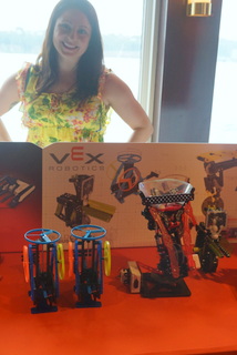 Hexbug's Lindsey Gideon (BootCamp photo by L. Fishkin)
