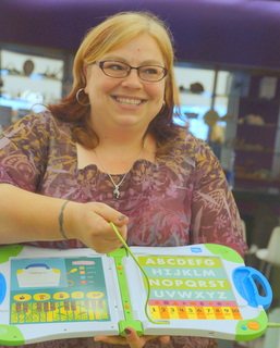 LeapFrog's Monica Brown with LeapStart (BootCamp photo by L. Fishkin)