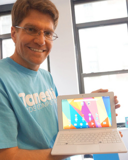 Tanoshi CEO Brad Johnston (Techstination photo by L. Fishkin)