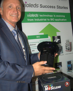 Manny Lakios with MOSclean (BootCamp photo by L. Fishkin)