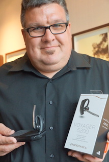 Plantronics Voyager 5200 with Marketing Manager Lars Ahntholz (BootCamp photo by L. Fishkin)