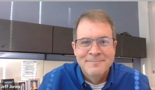 OnStar Call Center Manager Jeff Jones