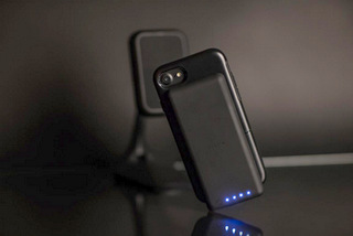 Otterbox UniVERSE system with Mophie