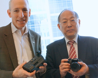 Panasonic's Dan Unger and Michiharu Uematsu (BootCamp photo by L. Fishkin)