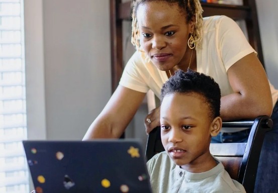 Roblox.com/safetycenter