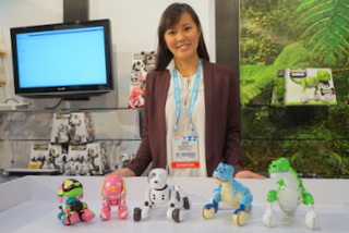 Spin Master's Lauren Wong with latest robotic toys (BootCamp photo by L. Fishkin)