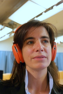 Parrot's Vanessa Loury wearing Zik 2.0 Blutooth headphones (BootCamp photo by L. Fishkin)