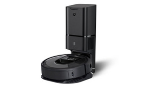 Roomba i7 Plus